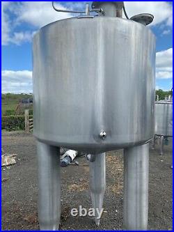 1,200 Litre Stainless Steel Mixing Tank