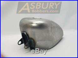 Bobber Tank. With sight tube. 93-03 Sportster tank. Screw in gas cap