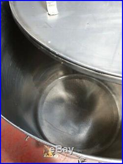 GIUSTI Stainless steel tank vessel mixing 300 litre, mobile, drain valve