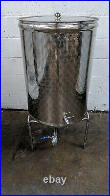 Stainless Steel tank 200L For microbrewery, distillery or any liquid storage