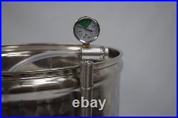 Stainless Steel tank 750L with'floating' type, variable capacity lid