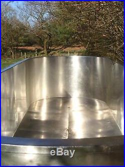 Stainless steel tank, swimming pool, fish pond, brewing tank, cheese making vat