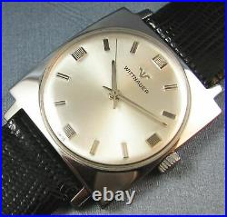 Vintage Longines Wittnauer Stainless Steel Square Mens Watch 17J 11KS 1960s