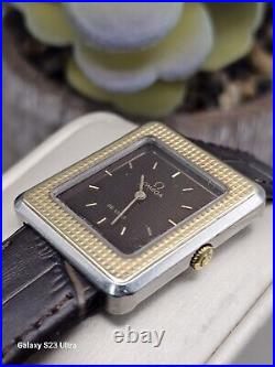 Vintage Omega Tank 14k Solid Gold Bezel Circa 1977 Unisex Watch